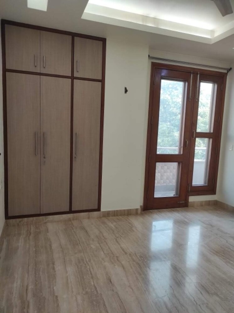 Master Bedroom, chittaranjan park 3 Bedroom 1700 Sq.Ft. Builder Floor In Chittaranjan Park Delhi 9467022