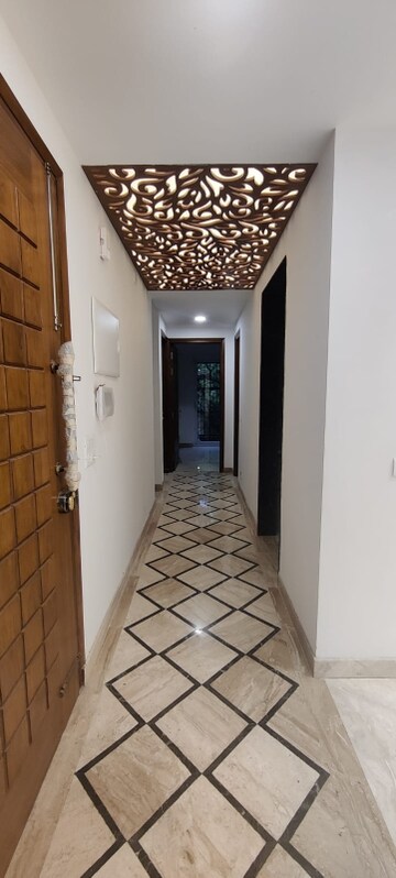 Building Lobby in 3 BHK Builder Floor at Chittaranjan Park – for Rent