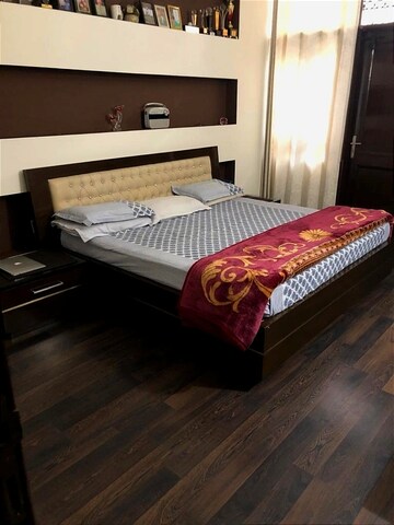 Master Bedroom in 3.5 BHK Builder Floor at Greater Kailash ii – for Rent