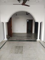 2 BHK + Study Room 750 Sq.Ft. Builder Floor in RWA Apartments Sector 41