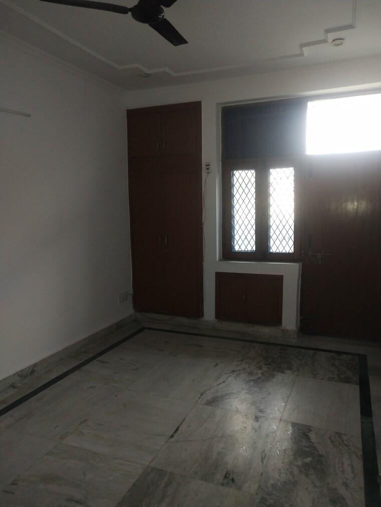 Room, rwa-apartments-sector-41 2 Bedroom 750 Sq.Ft. Builder Floor In Sector 41 Noida 9467033