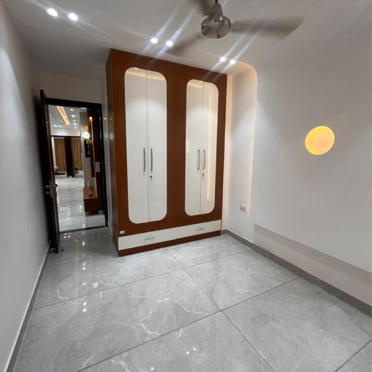 Room, vipin garden 4 Bedroom 150 Sq.Ft. Builder Floor In Vipin Garden Delhi 9467041