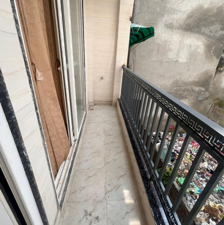 Balcony, vipin garden 4 Bedroom 150 Sq.Ft. Builder Floor In Vipin Garden Delhi 9467041