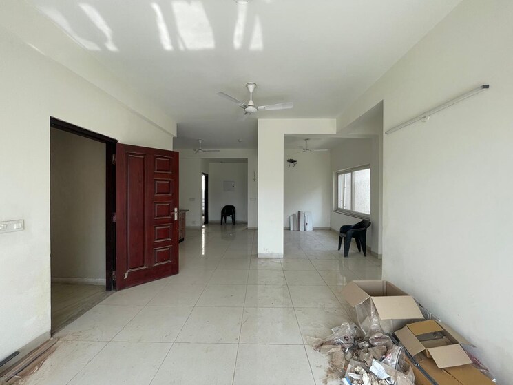 Living Room, bptp-amstoria 3 Bedroom 2229 Sq.Ft. Builder Floor In Sector 102 Gurgaon 9467044