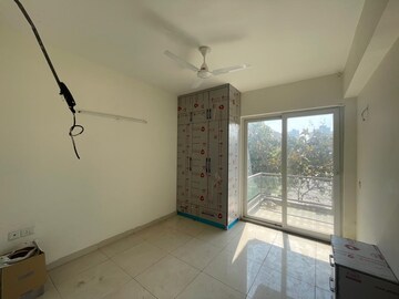 Living Room in 3 BHK Builder Floor at BPTP Amstoria, Sector 102 – for Rent