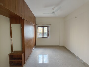 Room in 2 BHK Builder Floor at Sai Enclave Indiranagar, Indiranagar – for Rent