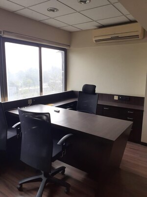  Office Space For Rent in Todi Industrial Estate, Lower Parel