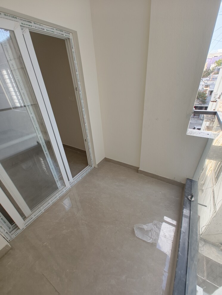 Bathroom, dwaraka-apartments-indiranagar 2 Bedroom 1250 Sq.Ft. Apartment In Indiranagar Bangalore 9467056