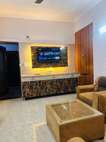Living Room in 2 BHK Apartment at Unitech Uniworld Gardens 2, Sector 47 – for Rent