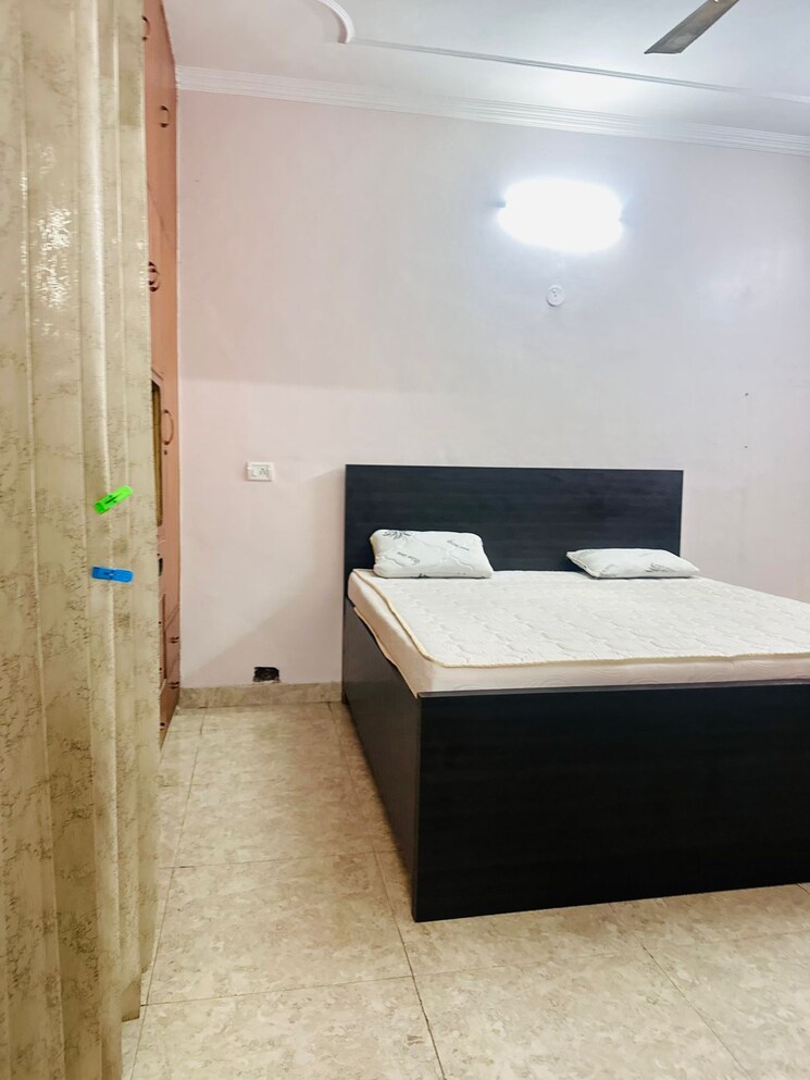 Bedroom, unitech-uniworld-gardens-2 2 Bedroom 1265 Sq.Ft. Apartment In Sector 47 Gurgaon 9467064