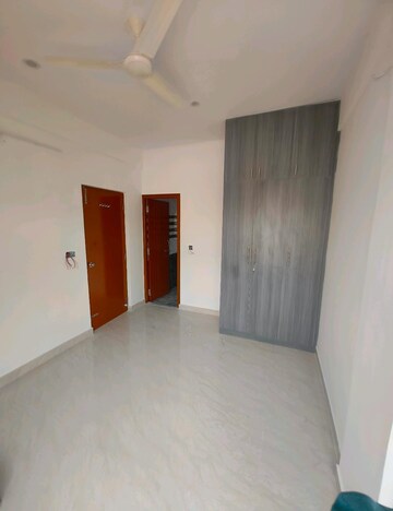 Room in 1 BHK Builder Floor at PSS Plaza, New Thippasandra – for Rent