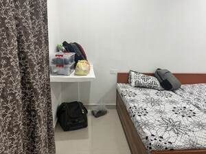 Bedroom in 2 BHK Builder Floor at Eco City Noida, Sector 75 – for Rent