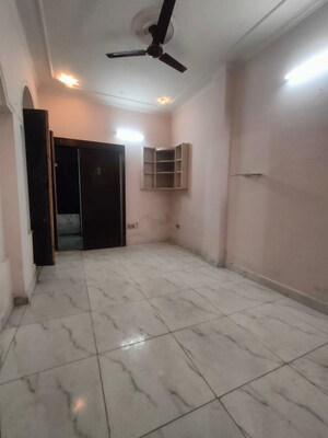 Room in 1.5 BHK Independent House at AVJ Homes, Beta Ii Greater Noida – for Sale