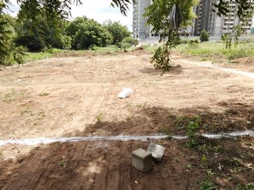  Plot For Sale in Gowlidoddy