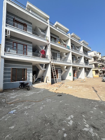 2 BHK Builder Floor for Sale in Sector 127, Mohali