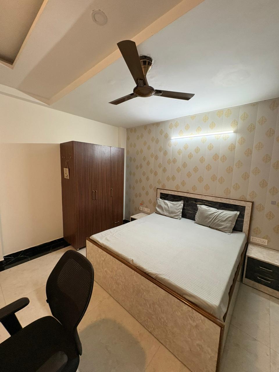 1 BHK Builder Floor For Rent in K Block 