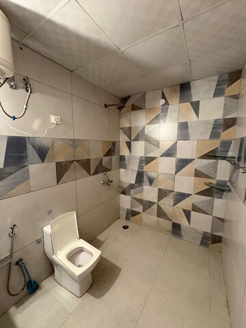 Master Bedroom in 1 BHK Builder Floor at Sector 45 – for Rent