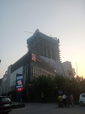  Office Space For Sale in Indiabulls One 09, Sector 109