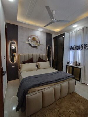 Furnished Amenities in 2 BHK Builder Floor at Uttam Nagar – for Sale