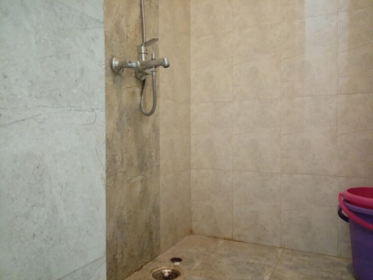 Bathroom, tulip-lemon 2 Bedroom 526 Sq.Ft. Apartment In Sector 69 Gurgaon 9467129