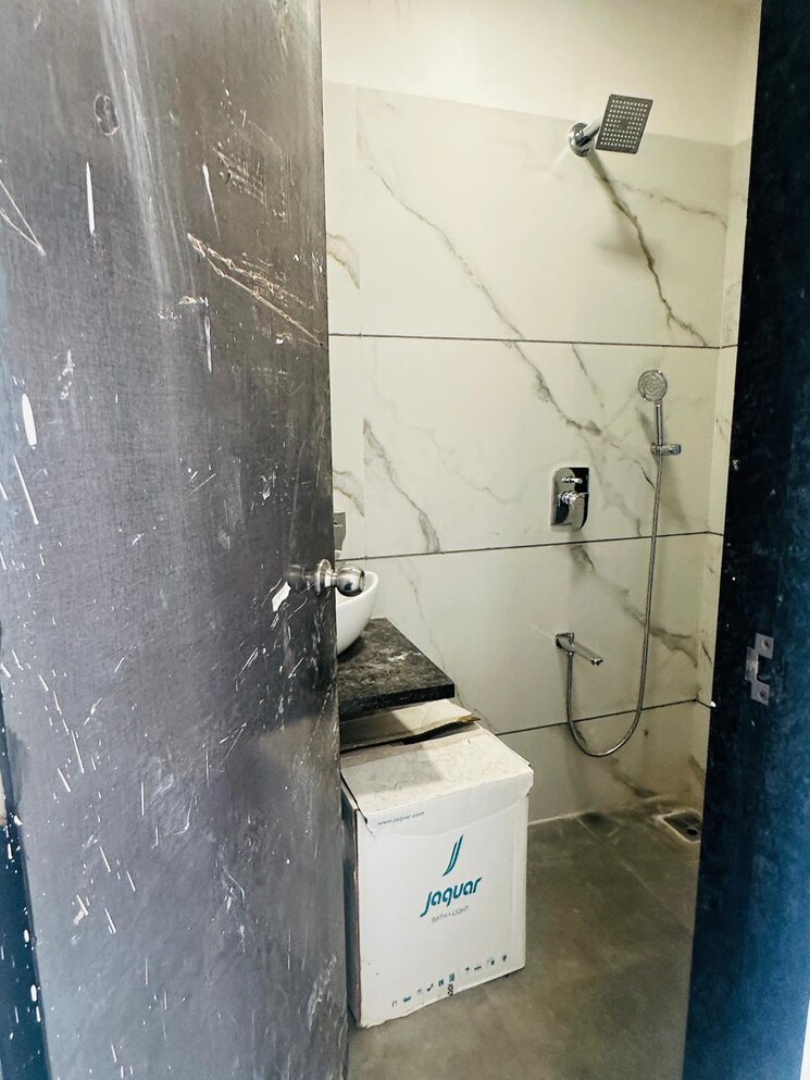 Bathroom, shubham-trident 3 Bedroom 940 Sq.Ft. Apartment In Chembur Mumbai 9467135