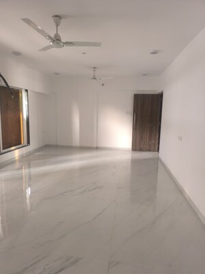 2 BHK Apartment For Rent in Vishwa Bhuvan, Chembur
