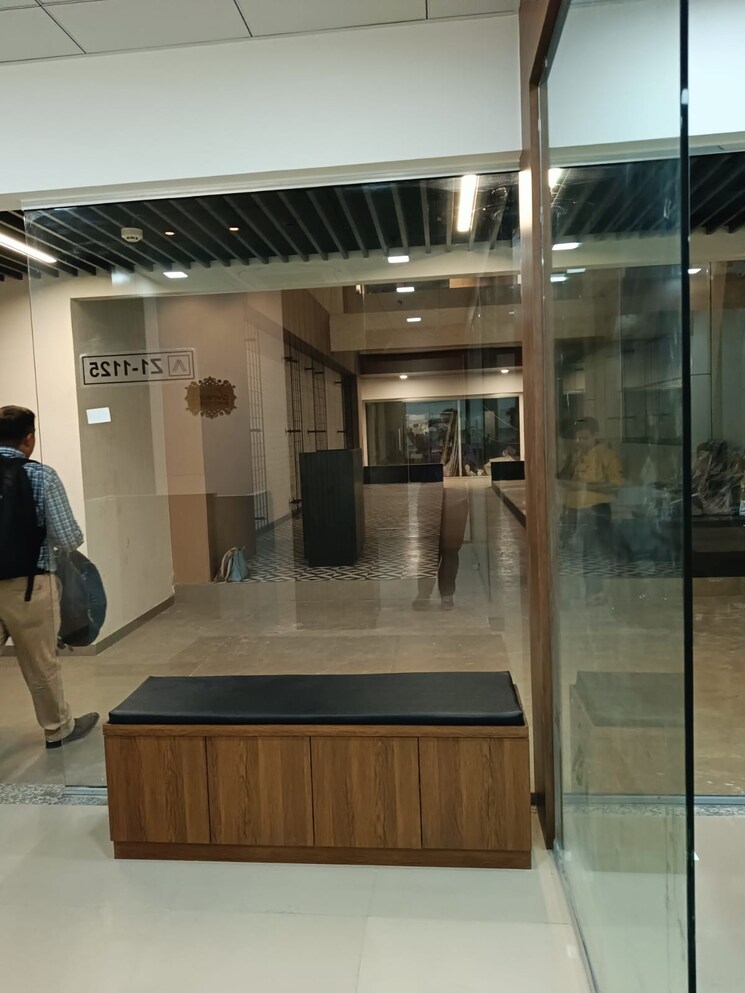 Living Room, akshar-business-park Commercial Office Space 700 Sq.Ft. In Vashi Sector 19f Navi Mumbai 9467153