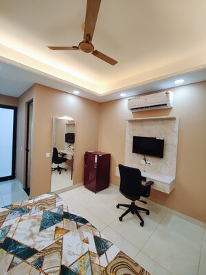 Master Bedroom in Studio Builder Floor at Sector 31 – for Rent