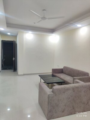 Living Room in 2 BHK Builder Floor at Sector 31 – for Rent