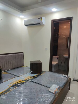 Bedroom in 2 BHK Builder Floor at Sector 31 – for Rent