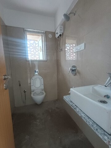 Bathroom in 3 BHK Apartment at Vaibhavlaxmi Queens Avenue, Chembur – for Rent