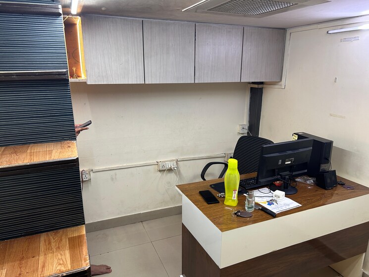 Kitchen, vashi sector 30a Commercial Office Space 200 Sq.Ft. In Vashi Sector 30a Navi Mumbai 9467201