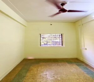 Room in 2 BHK Apartment at Sion – for Sale