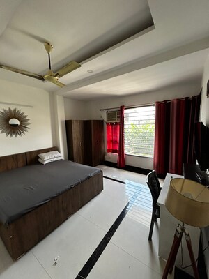 Bedroom in 1 BHK Builder Floor at Sector 45 – for Rent