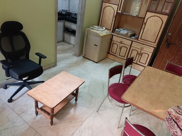 Team Area in 1 RK Apartment at Amboli Hill Pramukh Palace, Andheri West – for Rent