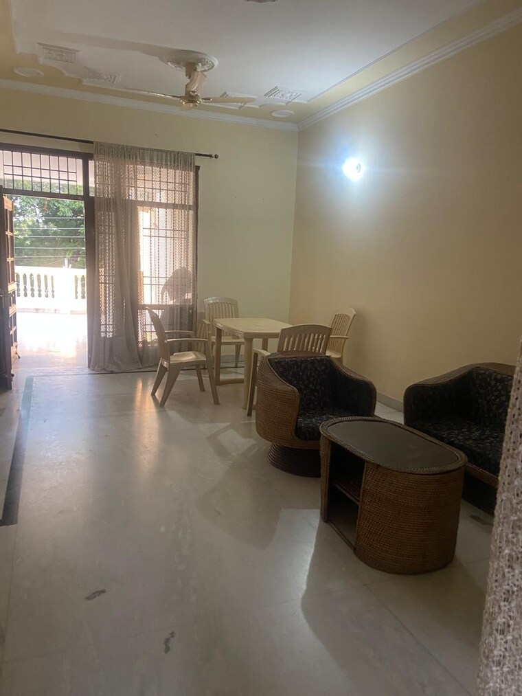 Living Room, old ambala road 2 Bedroom 2000 Sq.Ft. Villa In Old Ambala Road Panchkula 9467380
