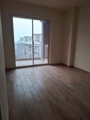 Room in 3 BHK Apartment at Ashiana Anmol Phase 2, Sohna Sector 33 – for Sale