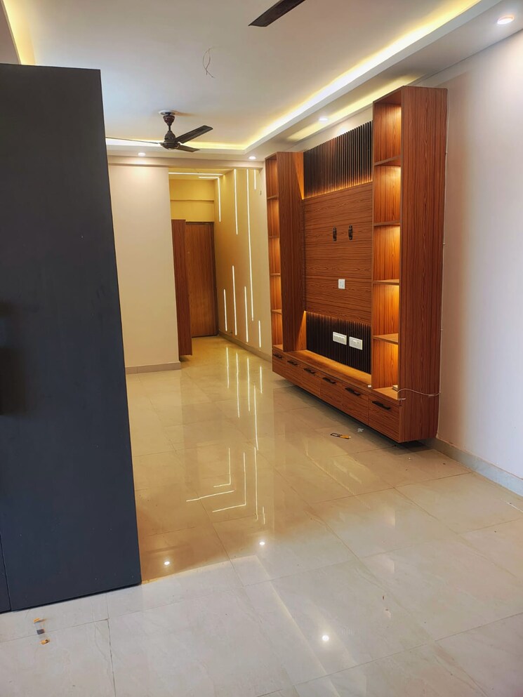 Room, suncity-avenue-76 2 Bedroom 735 Sq.Ft. Apartment In Sector 76 Gurgaon 9467414