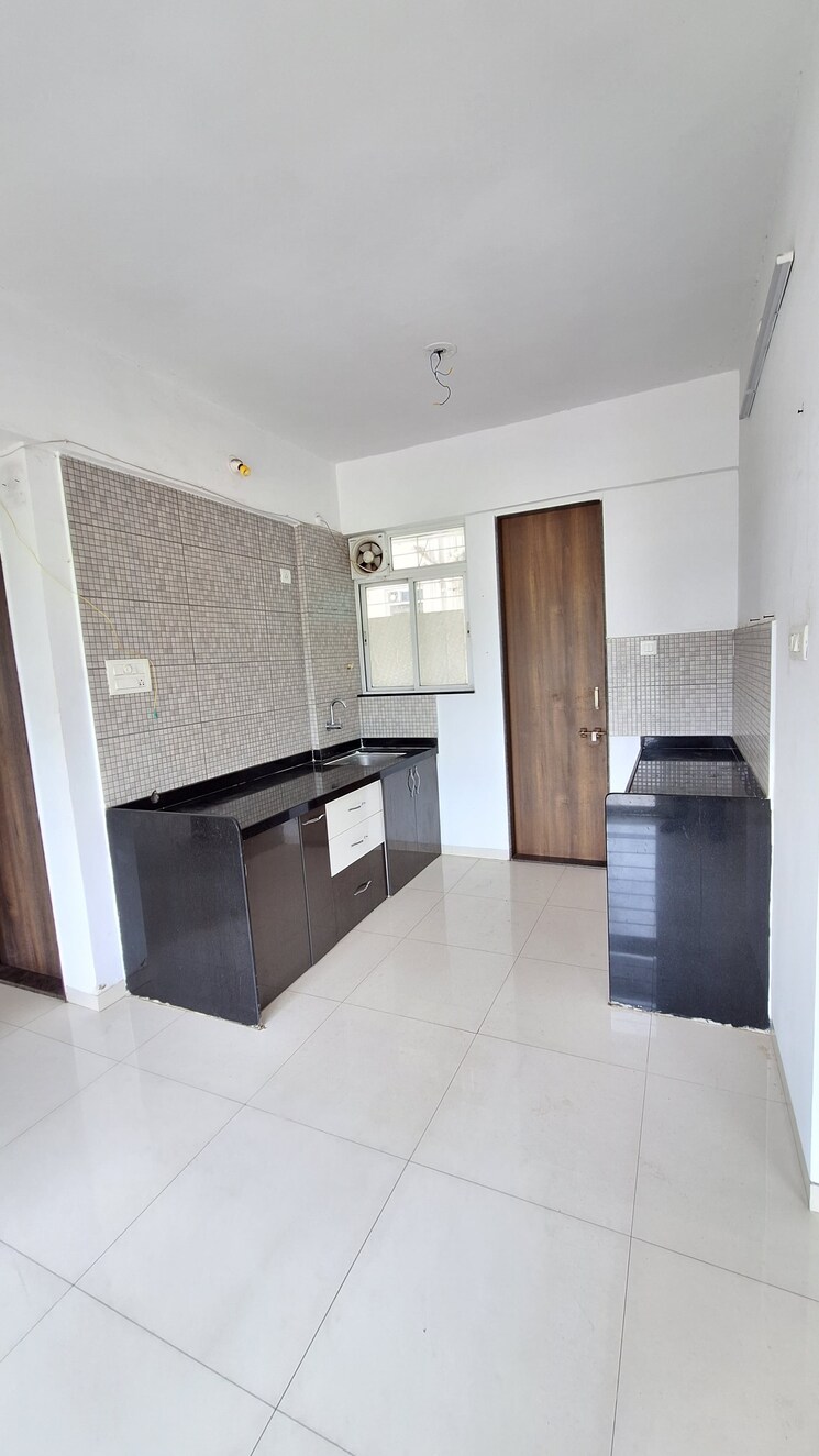 Kitchen, vanaz-corner 1 RK 370 Sq.Ft. Apartment In Kothrud Pune 9467428