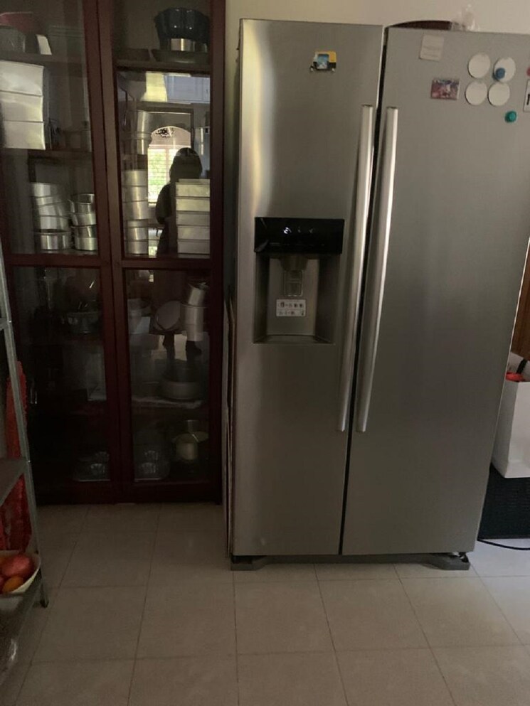 Kitchen, bandra west 3 Bedroom 1100 Sq.Ft. Apartment In Bandra West Mumbai 9467422