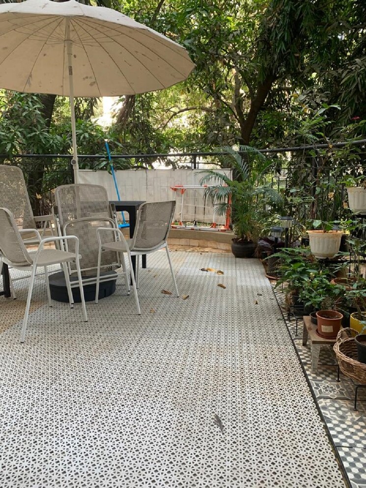 Balcony, bandra west 3 Bedroom 1100 Sq.Ft. Apartment In Bandra West Mumbai 9467422