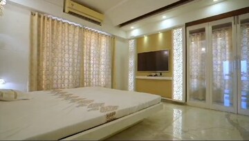 Bedroom in 4 BHK Penthouse at Hindu Colony – for Sale