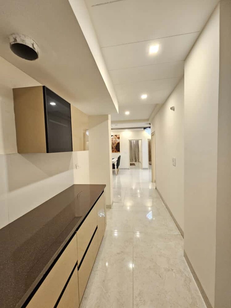 undefined, sector 34 6+ Bedroom 4500 Sq.Ft. Independent House In Sector 34 Chandigarh 9467474