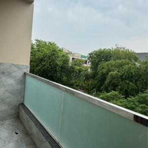 2 BHK Builder Floor For Rent in Chattarpur