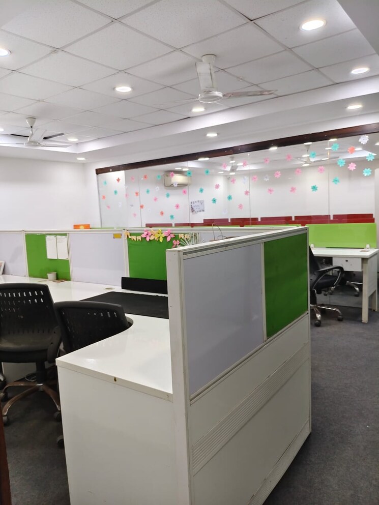 Team Area, sector 63 Commercial Office Space 3000 Sq.Ft. In Sector 63 Noida 9467471