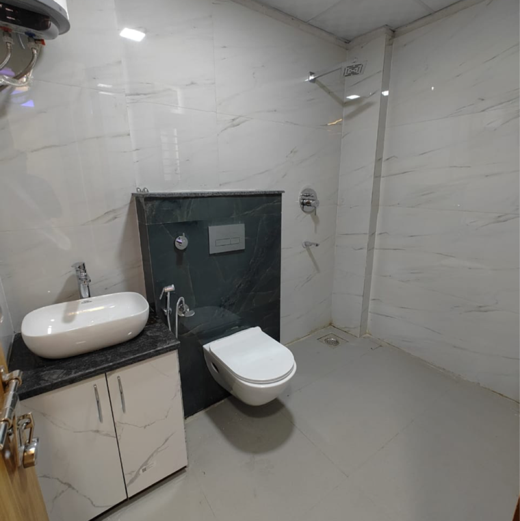 Bathroom, chattarpur 2 Bedroom 700 Sq.Ft. Builder Floor In Chattarpur Delhi 9467582