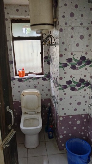 Bathroom in 1 RK Builder Floor at Housing Board Colony Sector 17, Sector 17a – for Sale