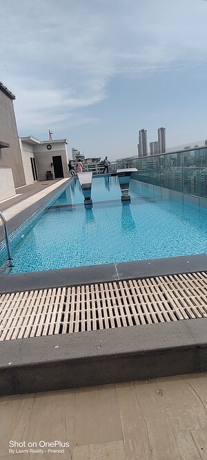 Swimming Pool in 5 BHK Apartment at Peninsula Ashok Towers, Parel – for Rent