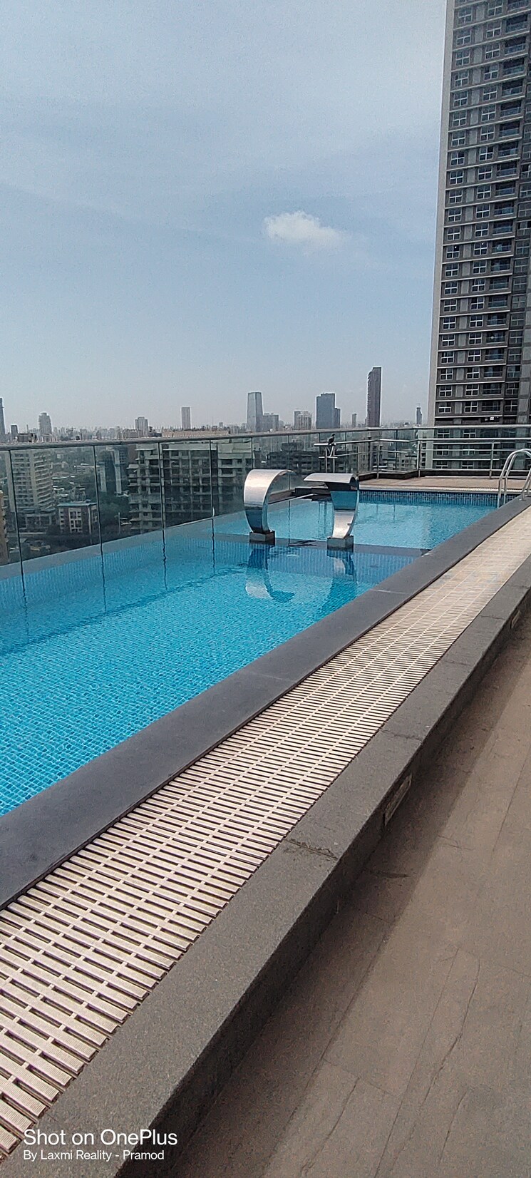 Swimming Pool, peninsula-ashok-towers 5 Bedroom 2600 Sq.Ft. Apartment In Parel Mumbai 9467523