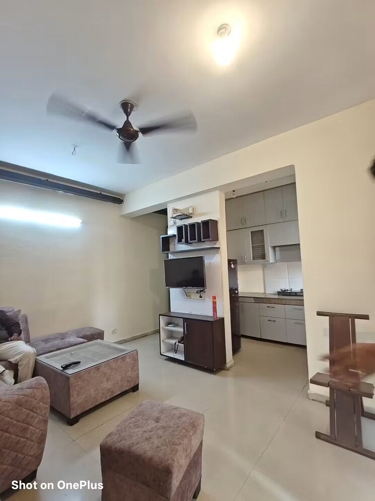 Living Room, gaur-city-1st-avenue 2 Bedroom 715 Sq.Ft. Apartment In Sector 4 Greater Noida Greater Noida 9467544